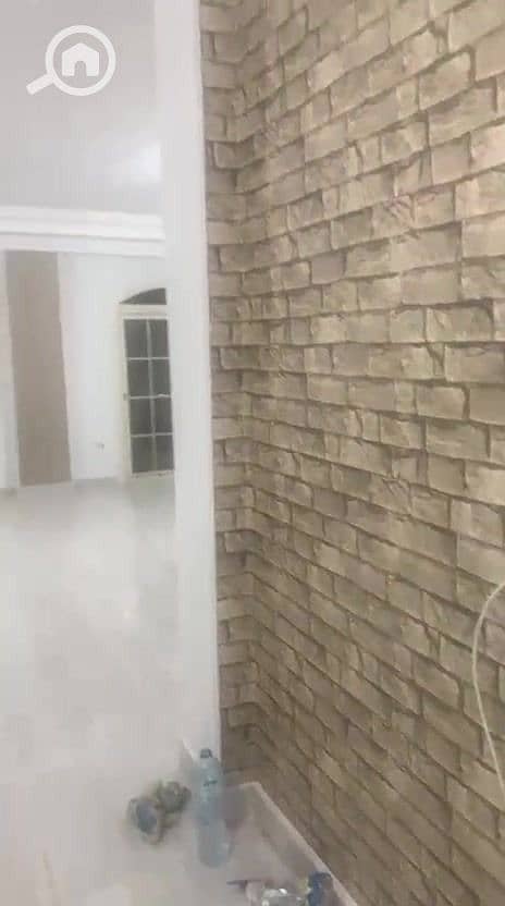 15 76d90646-a0a5-4ec5-8b03-32fa692d7b4b. jpg