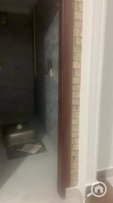 17 0184caf3-046c-433f-aaa3-4b43cf2e6c5e. jpg