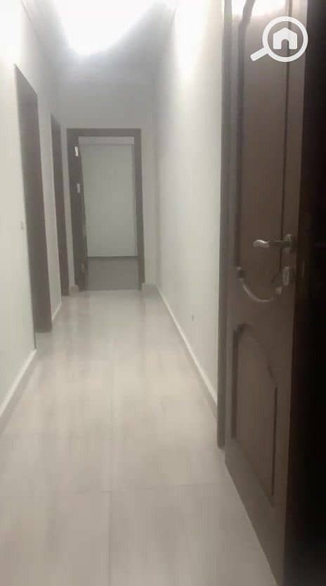 19 701c7d55-d438-49e4-ac30-baadf2db23f2. jpg