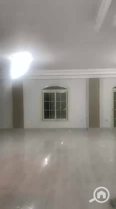 32 a6f1699f-57b4-49d8-bdf9-f67ee5d15506. jpg