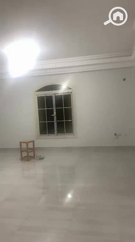 39 bb5011d1-b050-4c94-a3a9-e13e8b99ced0. jpg