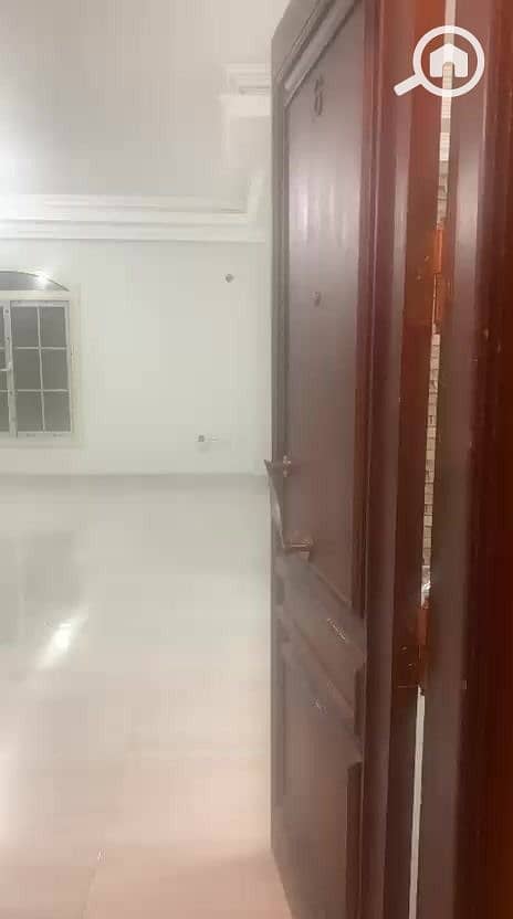 44 c270f855-3dfa-4f91-9693-568c0cf8fdb5. jpg