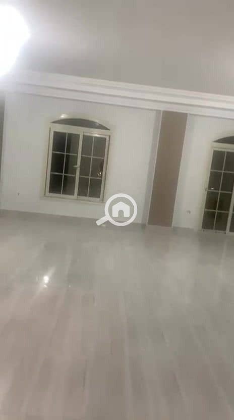 48 d9d0e732-70f9-456a-96de-f6f3b0edd199. jpg