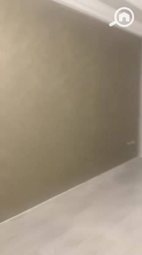 54 ed0283fc-c43b-4016-91bc-bbc3b9e5d625. jpg