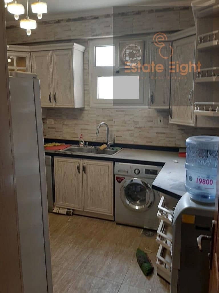 6 5539c358-327d-4a55-a425-4e11aba84c42. jpg