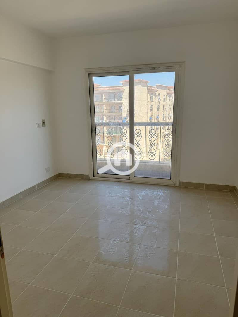 2 21777424-d32d-4daf-85ce-0fc4a17ac817. jpeg