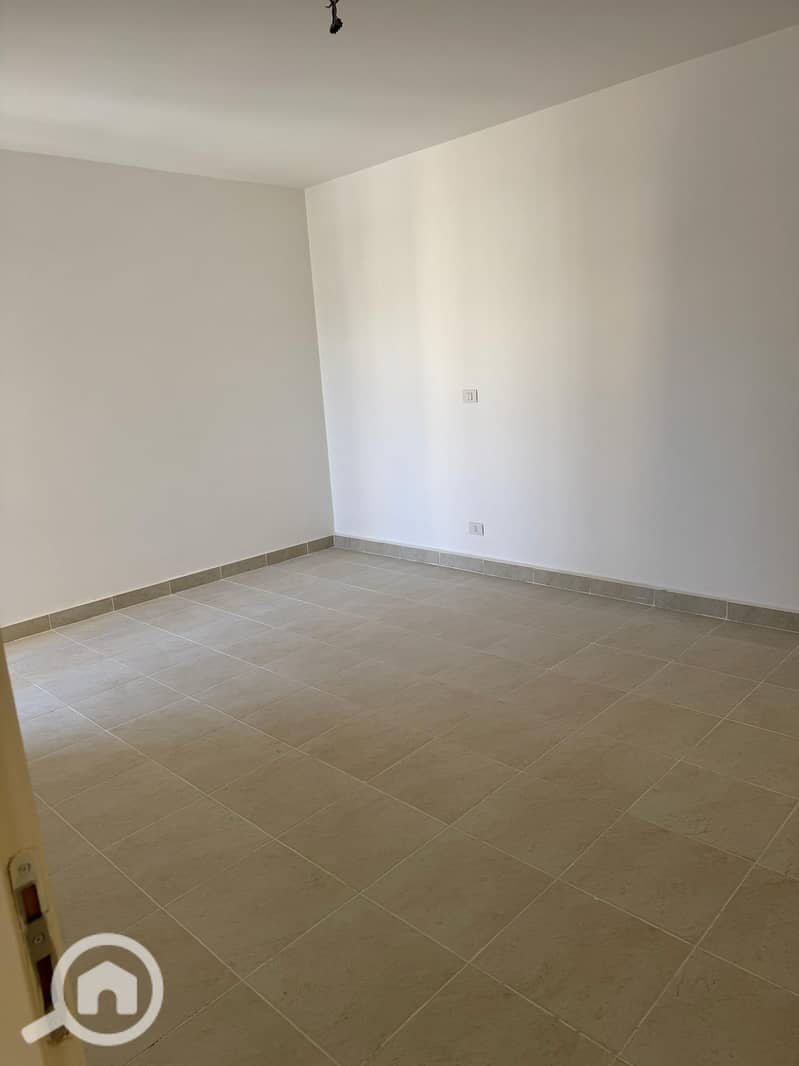 5 75ed11af-7315-44db-b364-ded755258738. jpeg