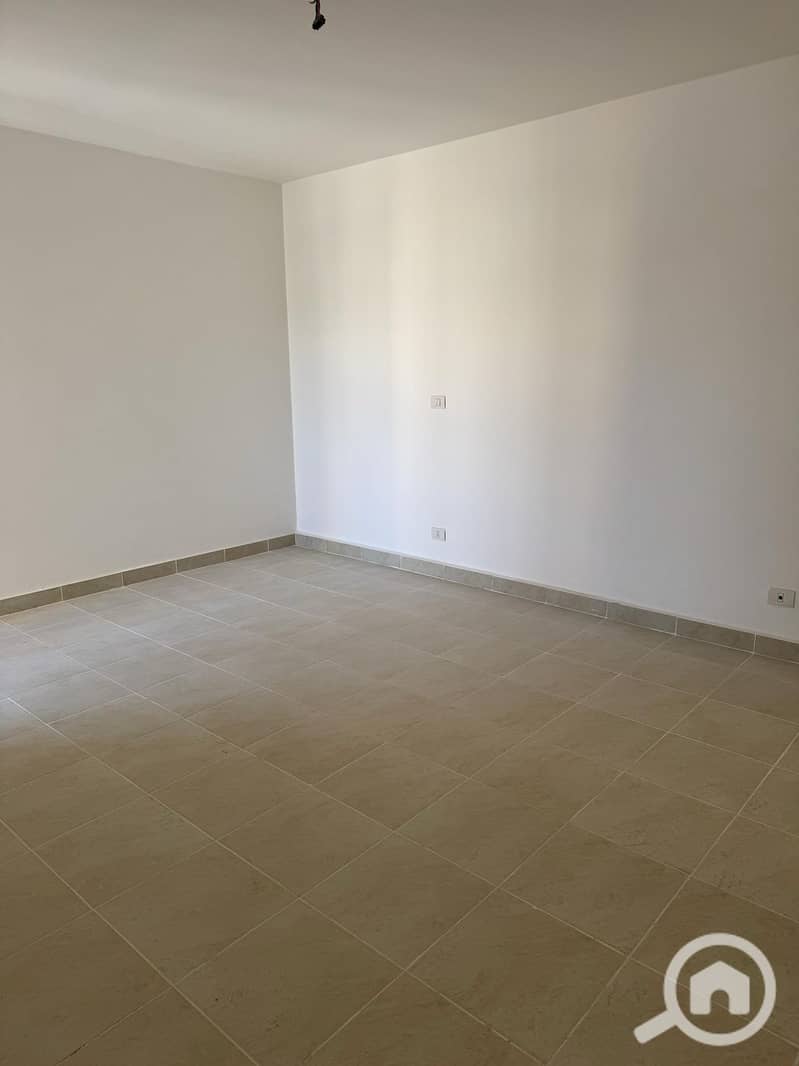 6 b6e3ff78-b8e4-4ffb-b0e5-0a5530d52959. jpeg