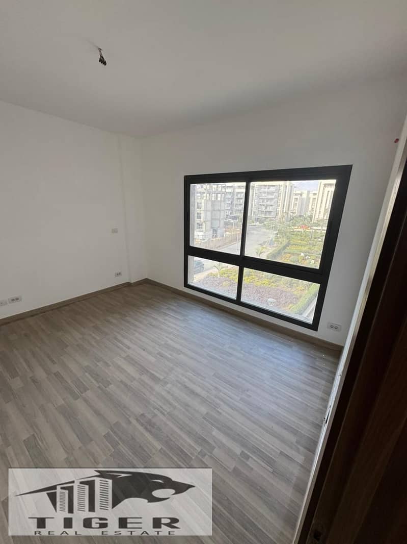 4 WhatsApp Image 2025-12-28 at 4.24. 57 PM (2). jpeg