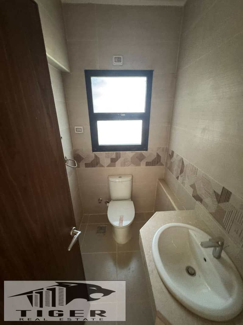 24 WhatsApp Image 2025-12-28 at 4.24. 53 PM. jpeg