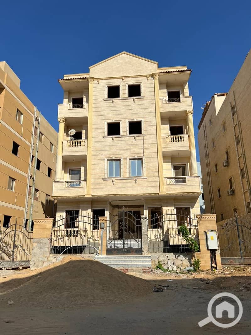 2 38a6a429-0192-487c-8472-bd81ef38b250. jpg