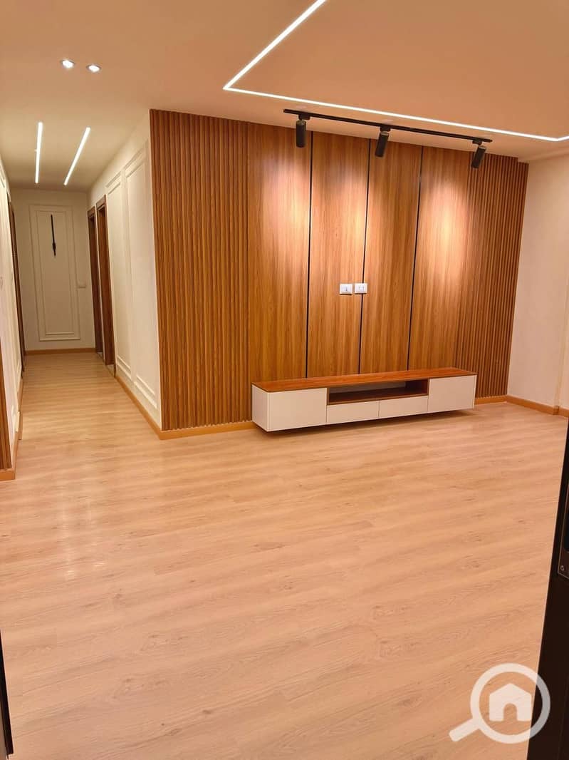 14 WhatsApp Image 2025-12-18 at 11.59. 14 PM. jpeg