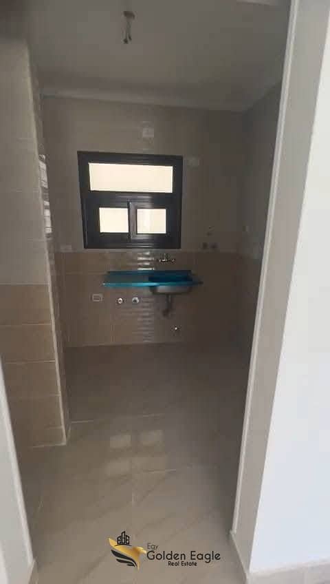 10 611172678_1550040026226524_1408767002978576962_n. jpg