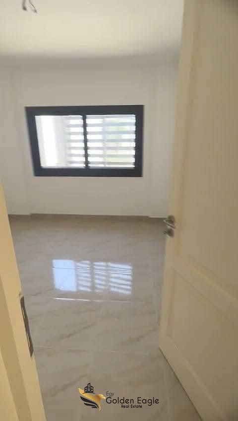 11 611342060_1550039996226527_1464467810370136904_n. jpg