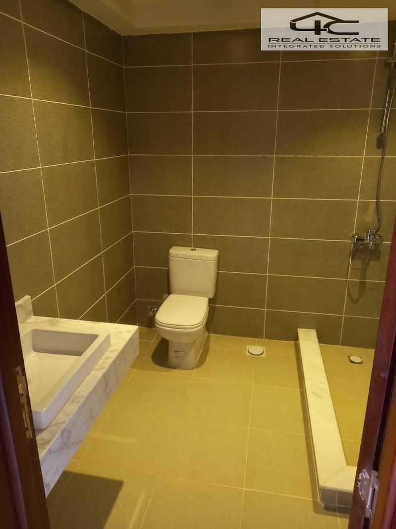 5 WhatsApp Image 2026-01-04 at 4.23. 15 PM (1). jpeg