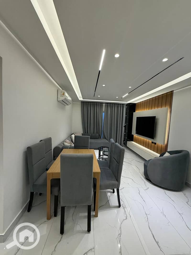 3 30d79ab5-dc41-4f0f-8513-e6c91abaa711. jpeg