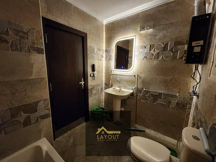 11 9d6809de-458c-4e60-81e7-ae6ef3c66733. jpg