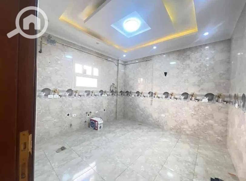 6 7c84a5f1-de60-4c57-98f7-fd352b6a1d4a. jpg