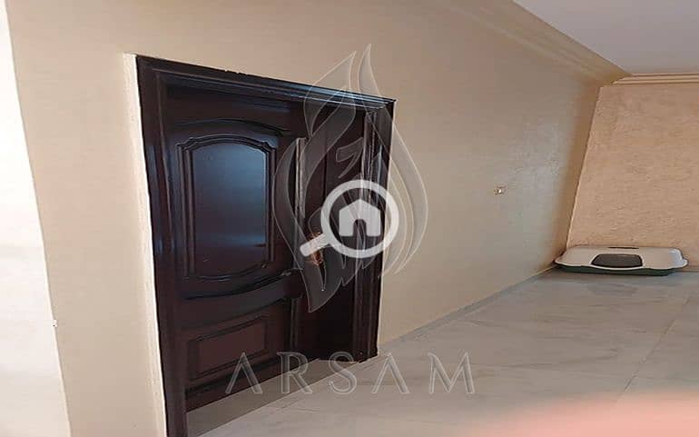 4 WhatsApp Image 2025-09-09 at 4.46. 31 PM. JPG