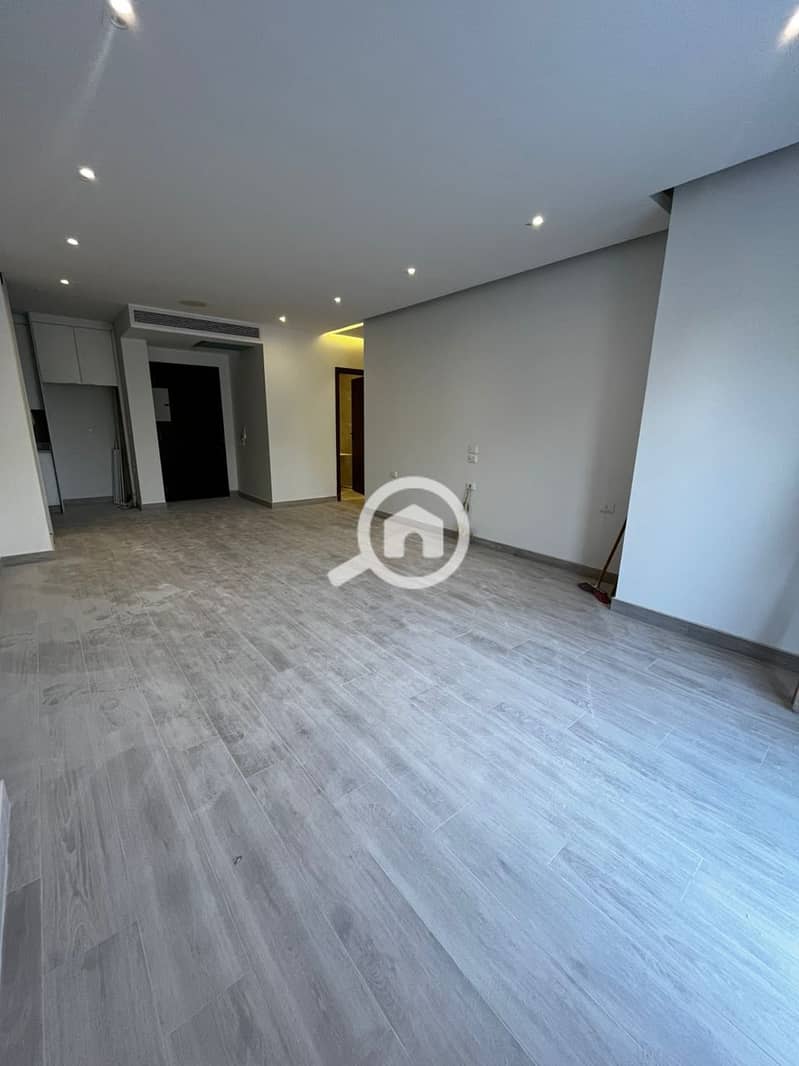 7 WhatsApp Image 2026-01-04 at 3.48. 44 PM. jpeg