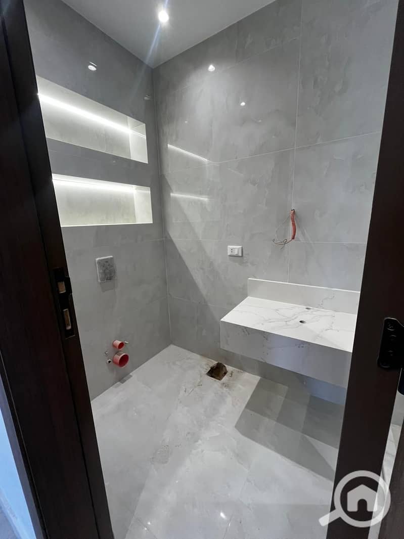 11 WhatsApp Image 2026-01-04 at 3.48. 45 PM. jpeg