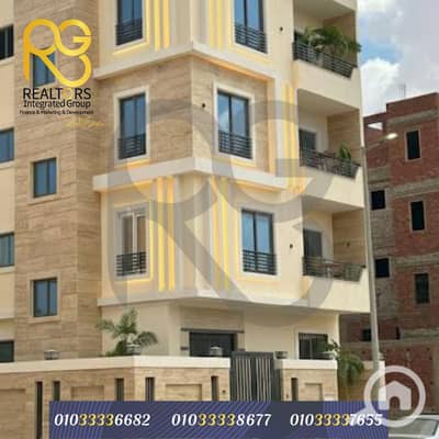 عقار سكني آخر 11 غرف نوم للبيع في 6 أكتوبر، الجيزة - 2. png