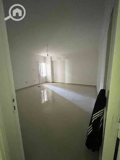 فلیٹ 3 غرف نوم للايجار في لوران، الإسكندرية - IMG_7058. jpg