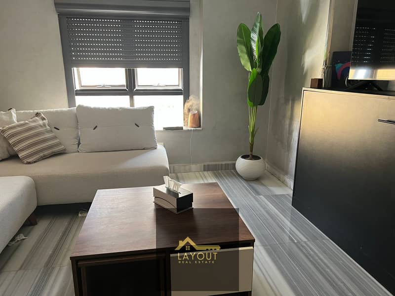 6 553a2e35-707d-45f0-a7c3-7179ae9ff978. jpg