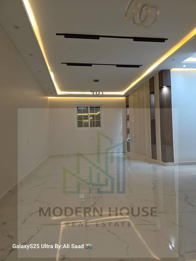 8 WhatsApp Image 2026-01-01 at 5.43. 18 PM (1). jpeg