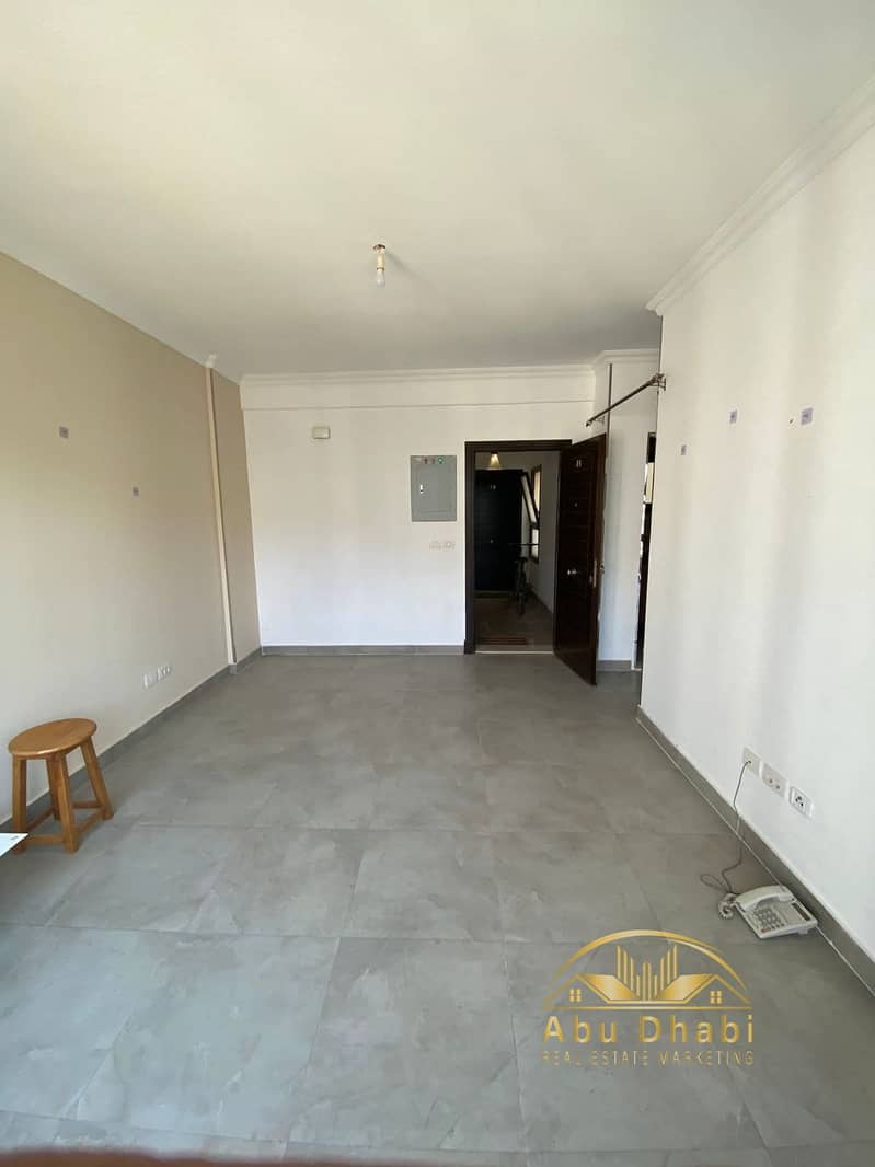 2 51e3695e-e42c-4932-96ff-799b4d70f1b2. jpg