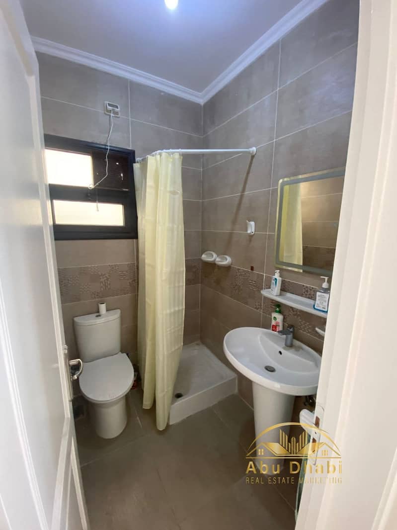 7 6a13fc87-1546-4c3f-bd1e-0fe357b24942. jpg