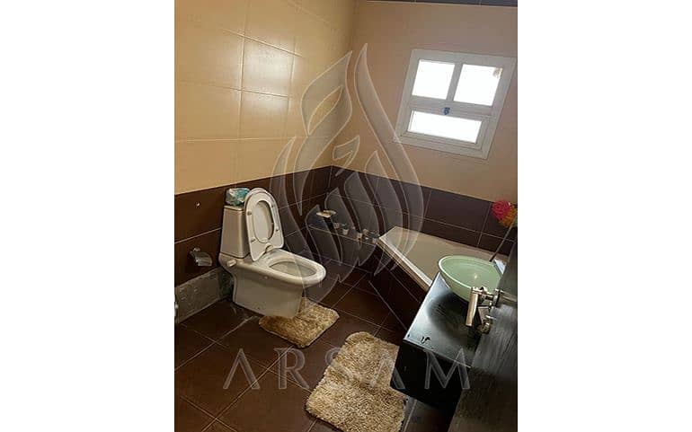 10 WhatsApp Image 2025-09-15 at 3.15. 31 PM (2). JPG