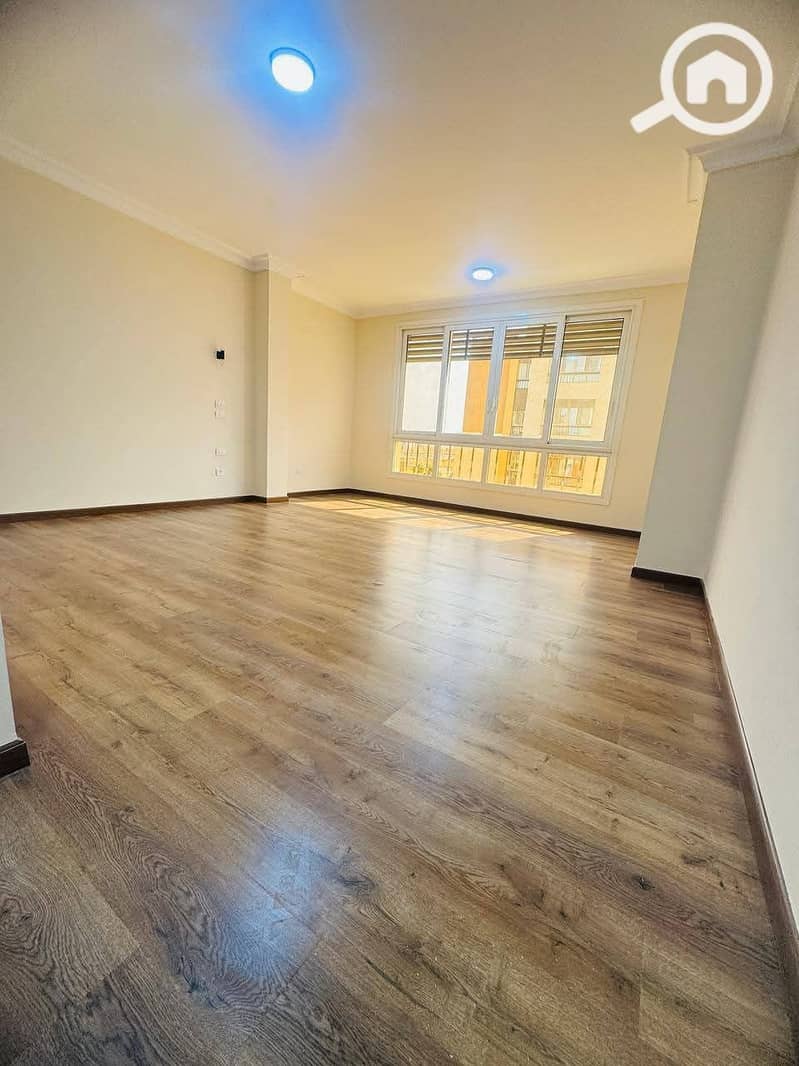 8 WhatsApp Image 2025-09-20 at 12.08. 54 AM (3). jpeg