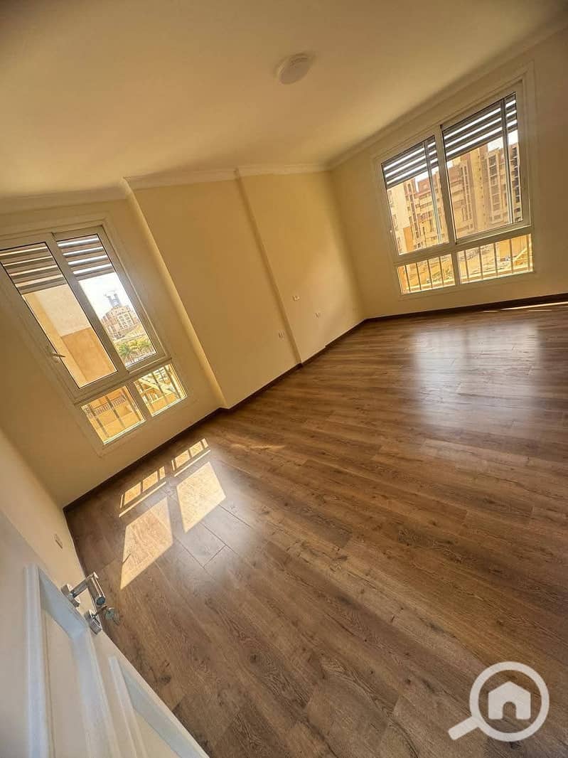 10 WhatsApp Image 2025-09-20 at 12.08. 55 AM. jpeg