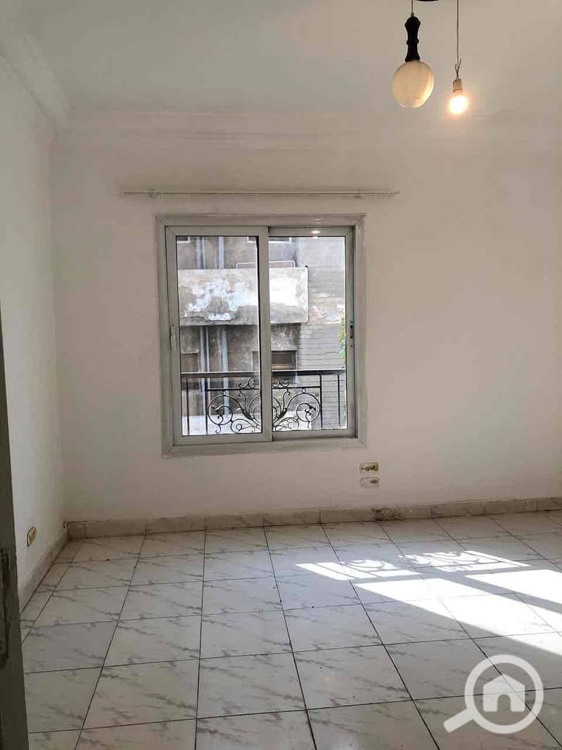 39 0e68651d-d34f-4b84-a4b3-49d8b985a8f2. jpg