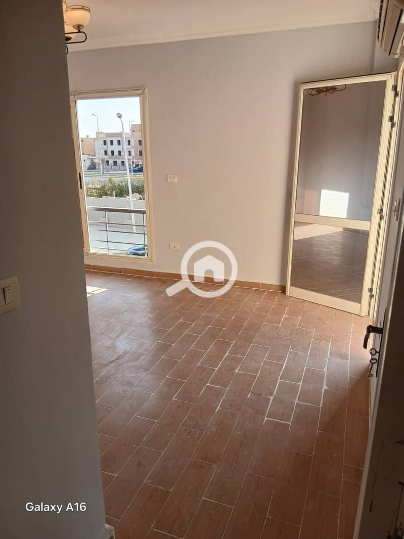 24 WhatsApp Image 2026-01-03 at 22.13. 32. jpeg