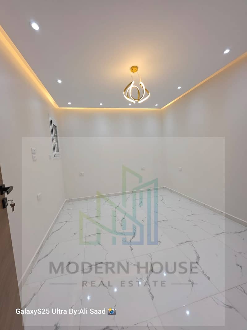 8 WhatsApp Image 2026-01-01 at 6.00. 03 PM (2). jpeg