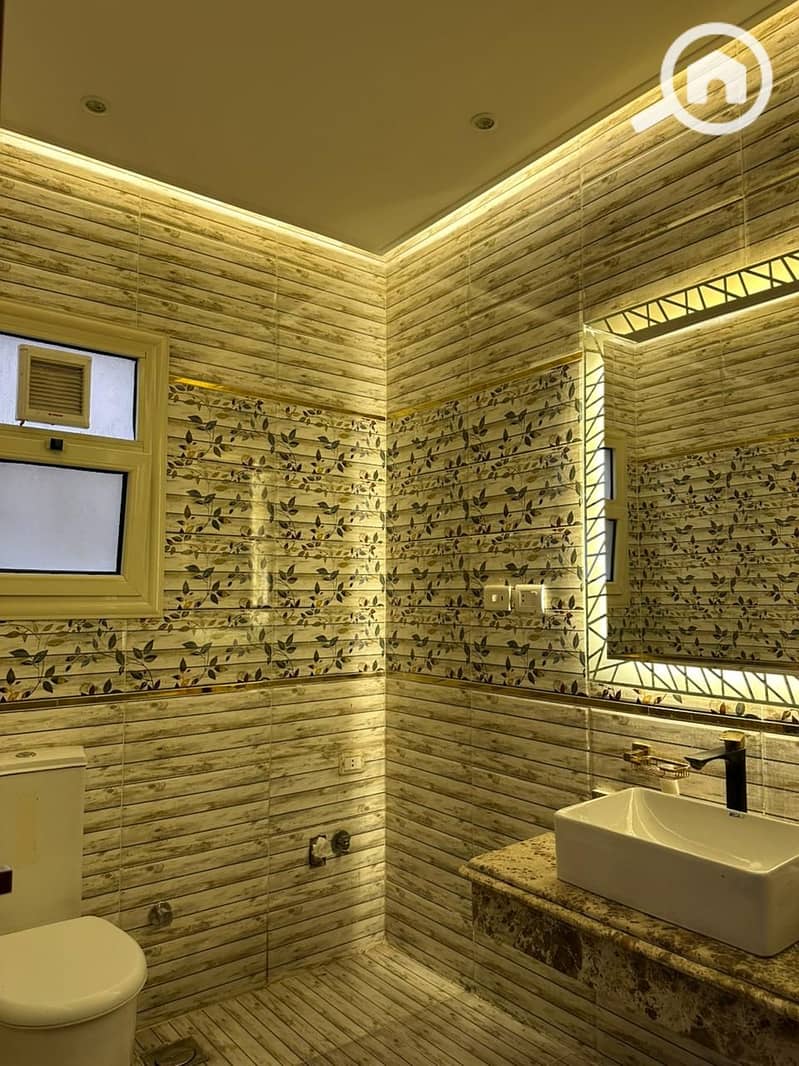 4 IMG-20251224-WA0054. jpg