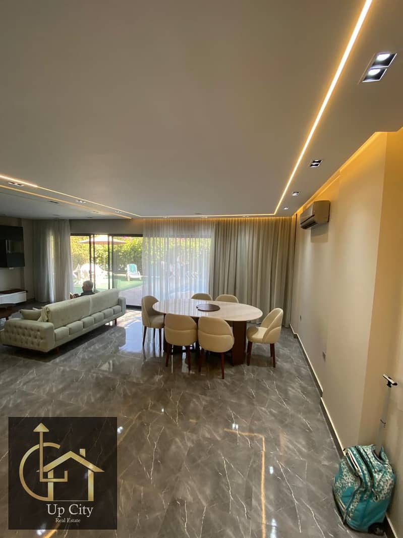 4 f2b66419-0618-4eb6-9bba-4d3c1b2631f3. jpg