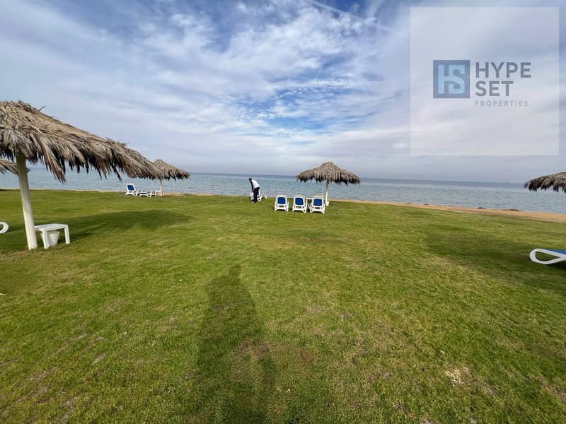 10 11c7d653-3ceb-4caa-a1b9-2eb2115e4377. jpg