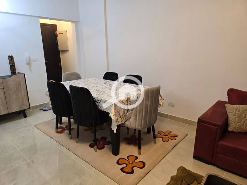 3 286869fc-3692-4c69-a87f-97b67444c410. jpeg