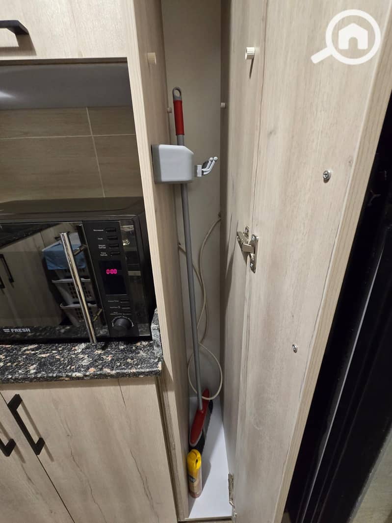 9 9d8a38bf-bafe-45a3-a024-12b0a0f6430b. jpeg