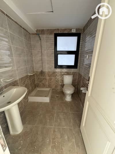 شقة 2 غرفة نوم للايجار في مدينتي، القاهرة - WhatsApp Image 2026-01-04 at 4.30. 00 PM. jpeg