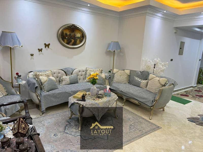 3 5a24c0fa-a116-4775-b3f1-a08517bd45f2. jpg