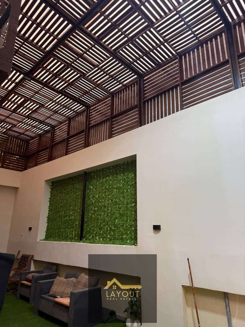 10 3c635db1-3af2-48ed-9cc7-8b9995f365a7. jpg