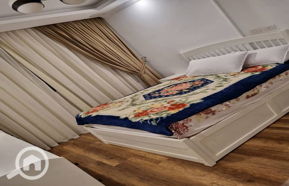 5 WhatsApp-Image-2024-10-07-at-4.53. 28-PM-1_1400x900. jpg