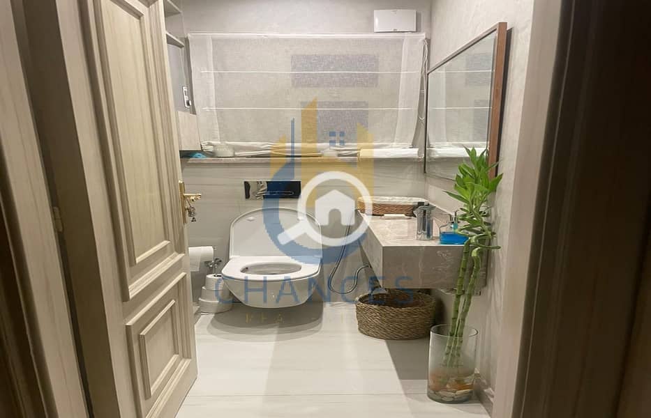 8 WhatsApp-Image-2025-12-24-at-3.50. 20-PM. jpg