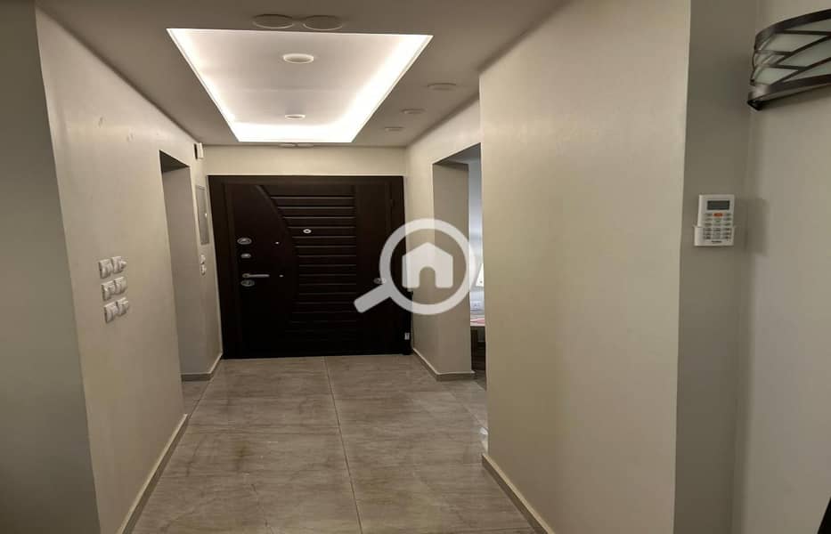 3 WhatsApp-Image-2025-09-18-at-11.16. 57-AM. jpg