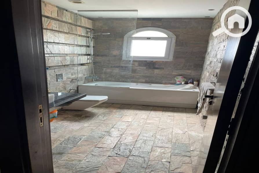 3 WhatsApp-Image-2025-10-04-at-18.41. 54_d93103f2-1170x785. jpg