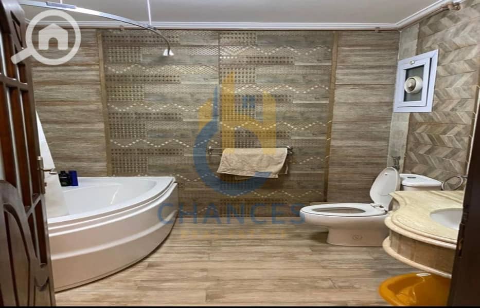 4 WhatsApp-Image-2025-11-12-at-6.15. 54-PM-1. jpg